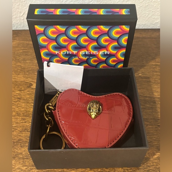 Kurt Geiger Red Heart Bag Charm/Key Holder/Coin Pouch - Picture 7 of 7